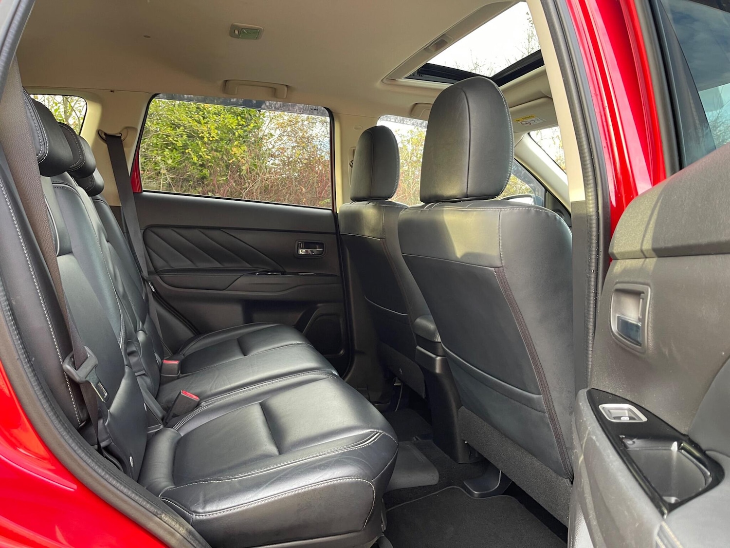 Used Mitsubishi Outlander 2016 for sale - 76597178: Photo 16