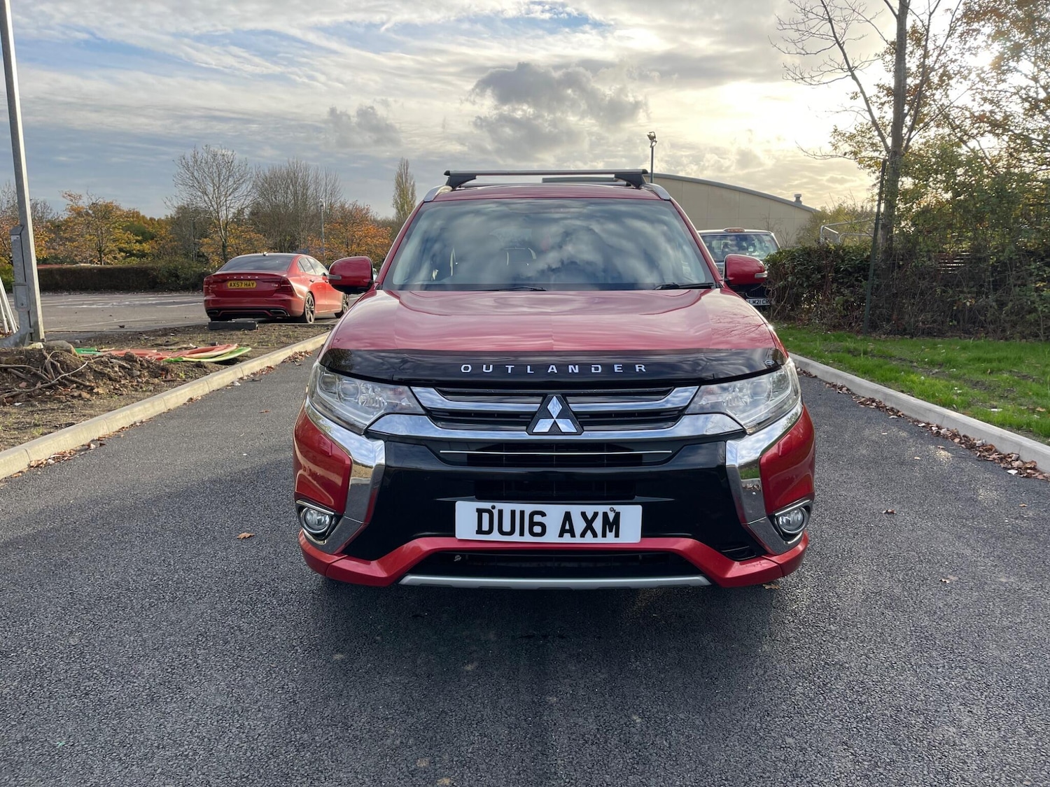 Used Mitsubishi Outlander 2016 for sale - 76597178: Photo 2