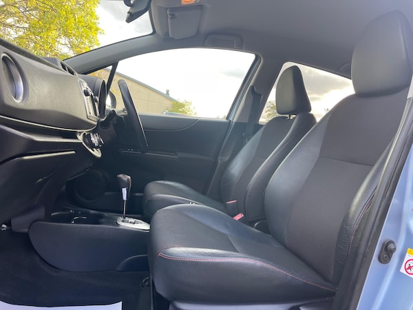 Used Toyota Yaris 2012 for sale - 76188441: Photo 13