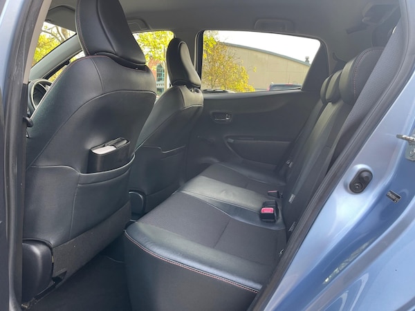 Used Toyota Yaris 2012 for sale - 76188441: Photo 15