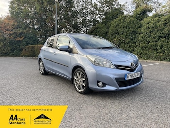 Toyota - Yaris