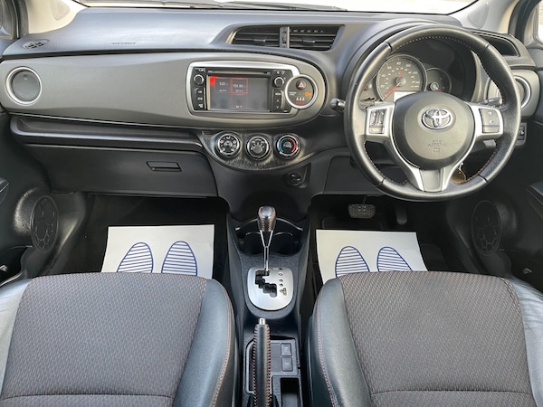 Used Toyota Yaris 2012 for sale - 76188441: Photo 9