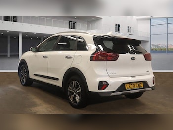 Used Kia Niro 2020 for sale - 76539046: Photo