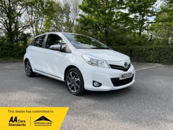 2013 (13) - 1.33 Dual VVT-i Trend Euro 5 5dr
