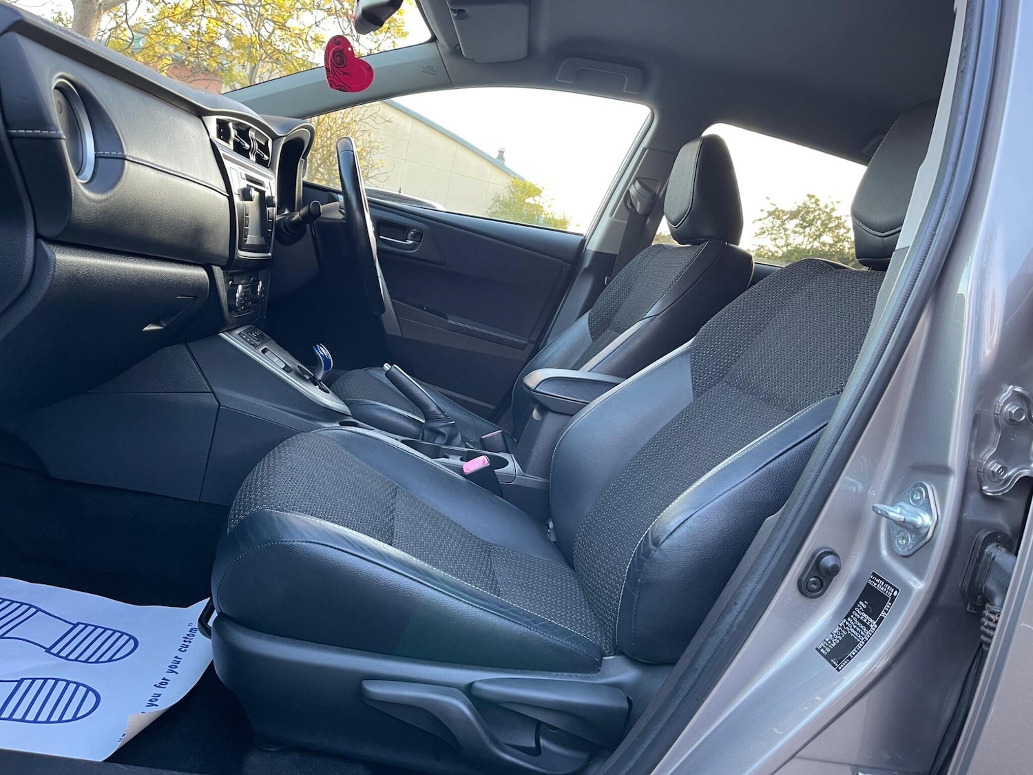 Used Toyota Auris 2013 for sale - 76360753: Photo 14