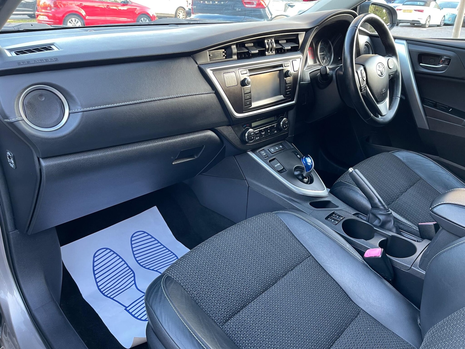 Used Toyota Auris 2013 for sale - 76360753: Photo 8