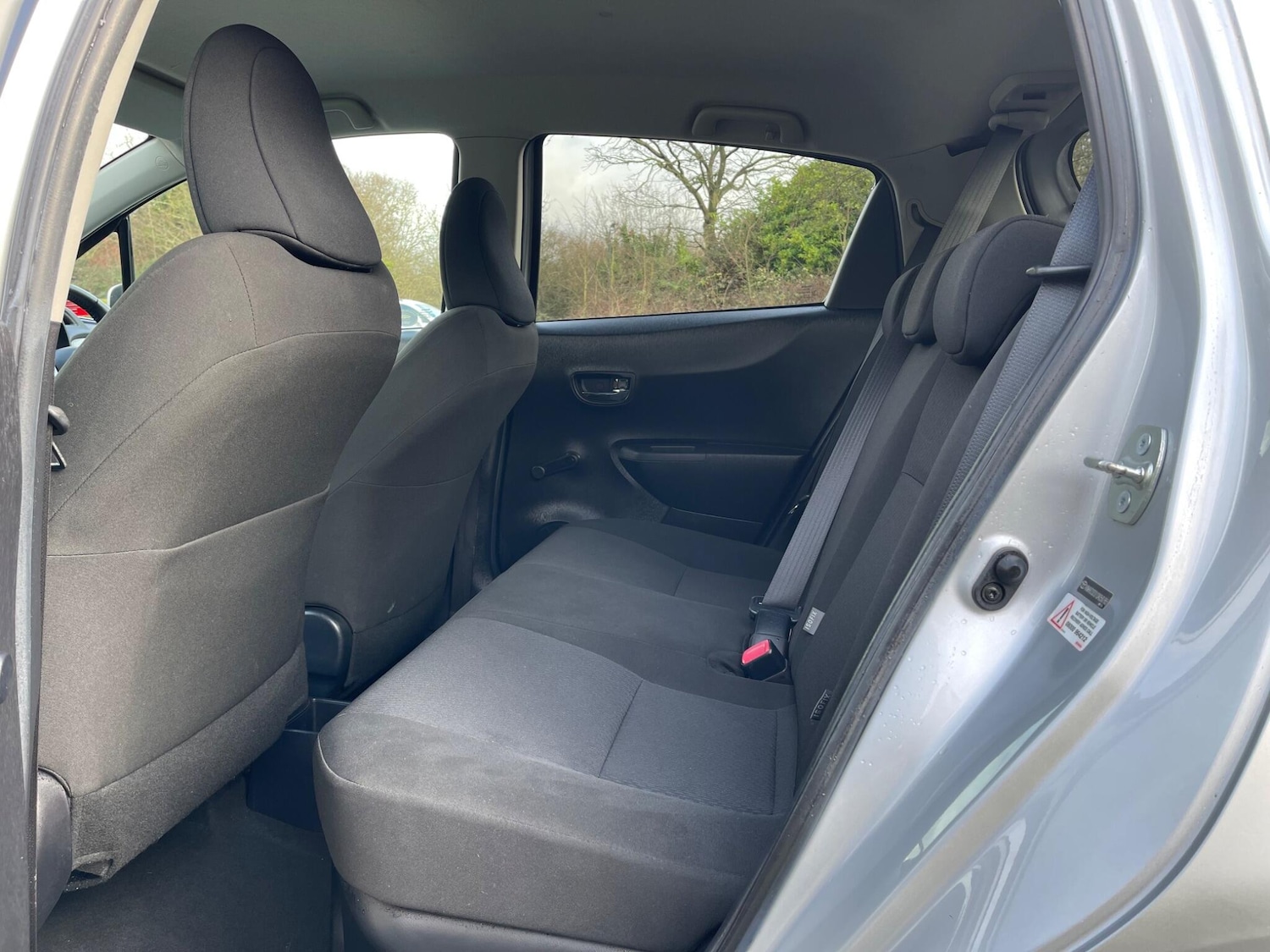 Used Toyota Yaris 2013 for sale - 77538071: Photo 15