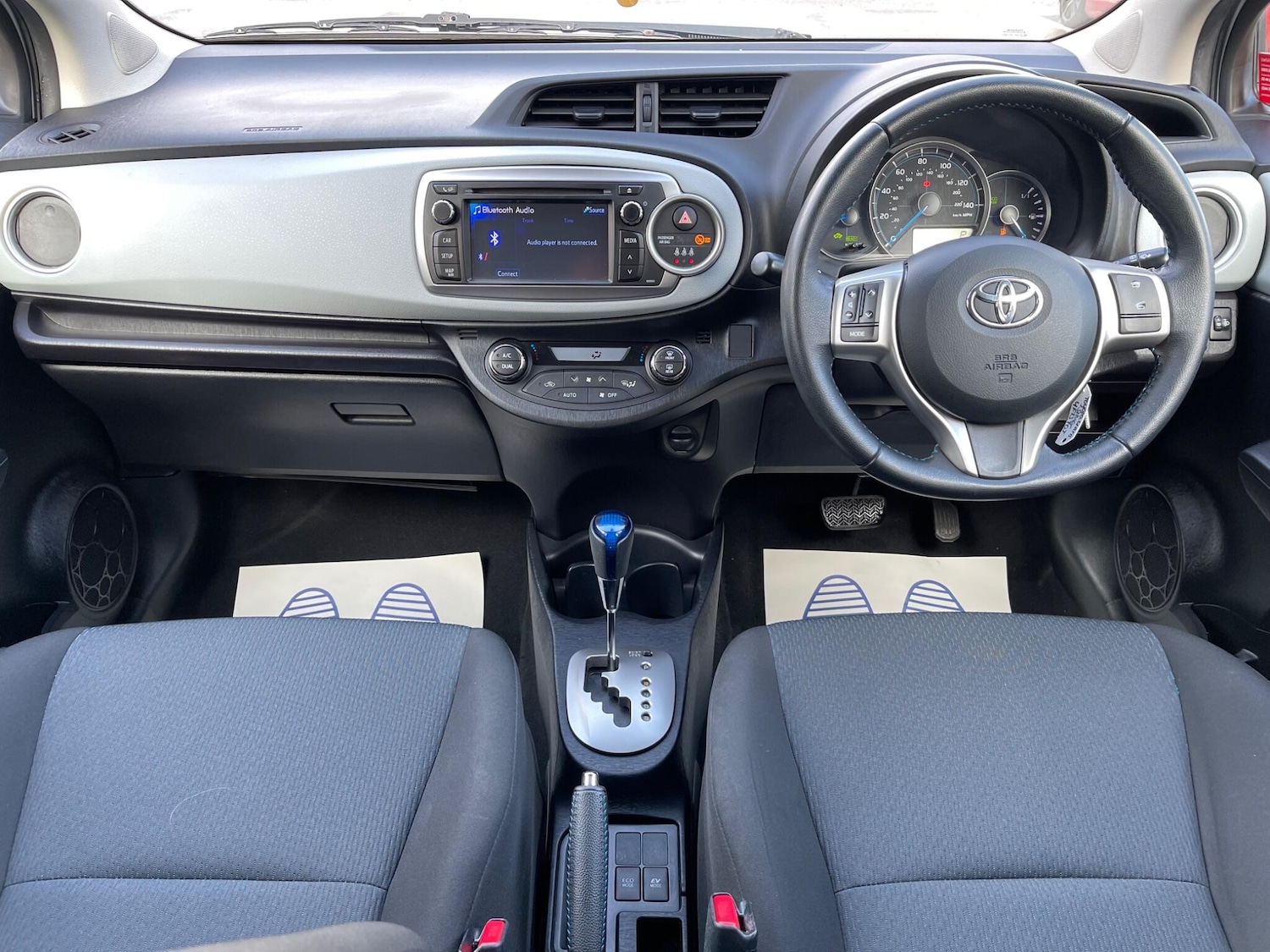 Used Toyota Yaris 2013 for sale - 77538071: Photo 9