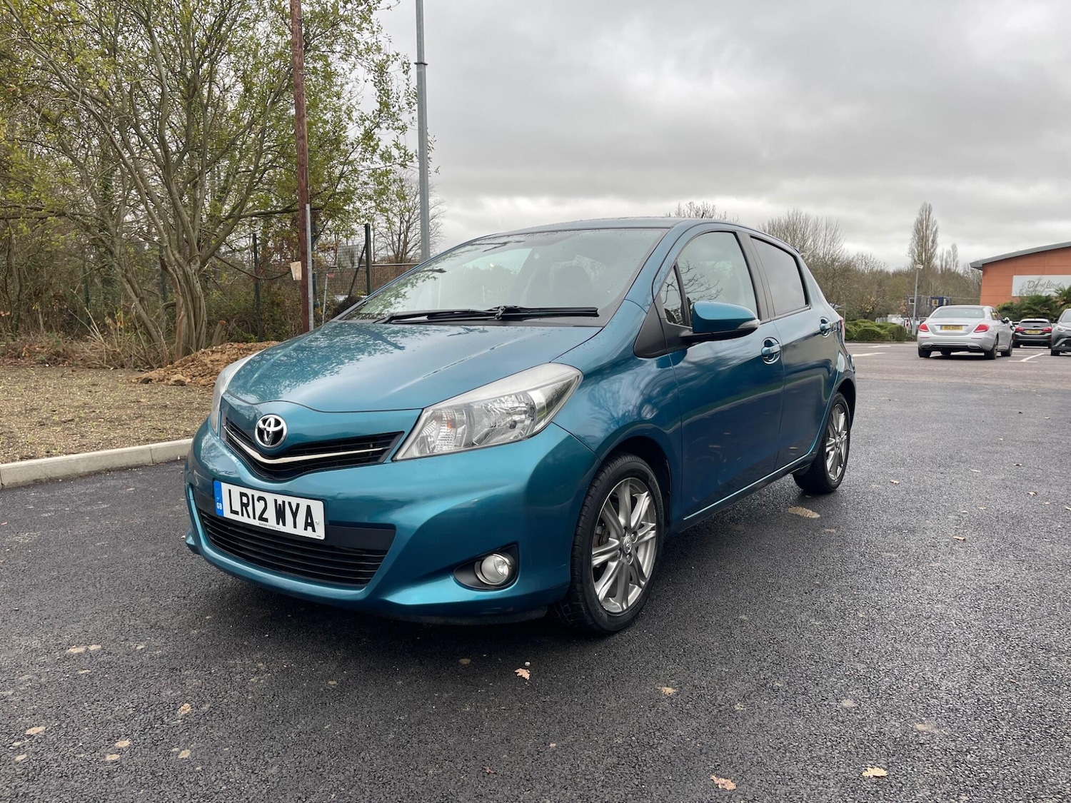 Used Toyota Yaris for sale - 76727448: Photo 3