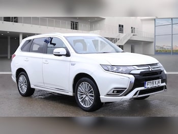 Used Mitsubishi Outlander 2019 for sale - 77119758: Photo