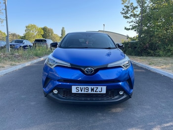 Used Toyota C-HR 2019 for sale - 79509594: Photo