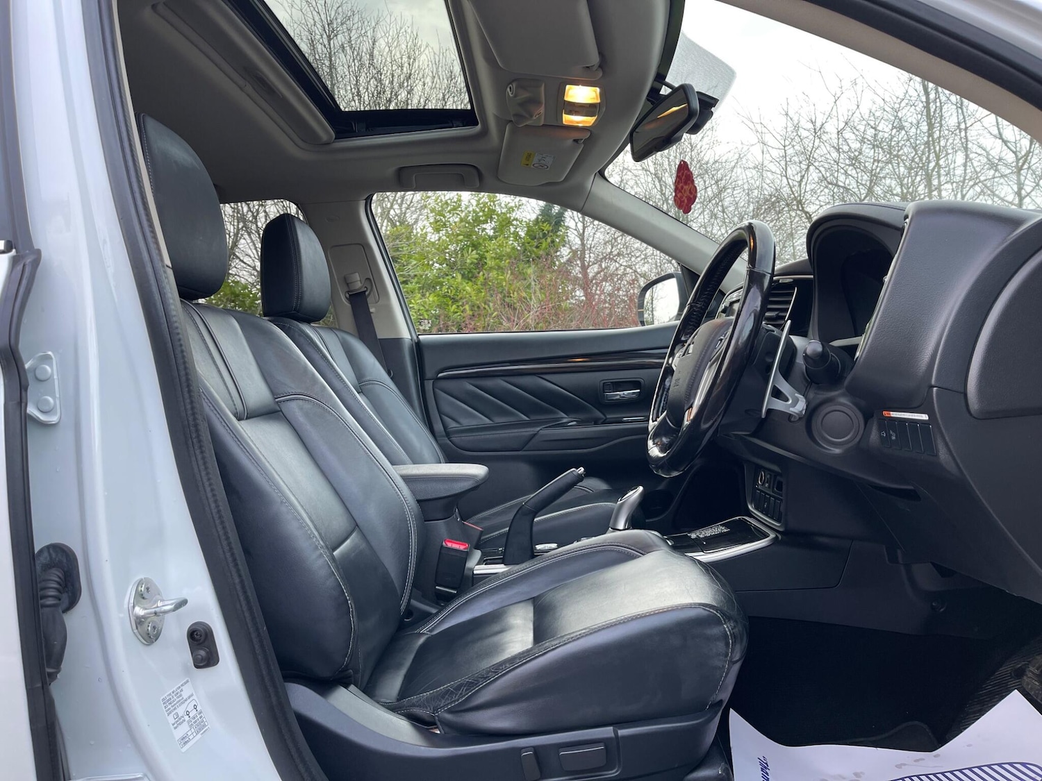 Used Mitsubishi Outlander 2016 for sale - 77386806: Photo 15