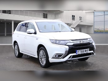 Mitsubishi - Outlander