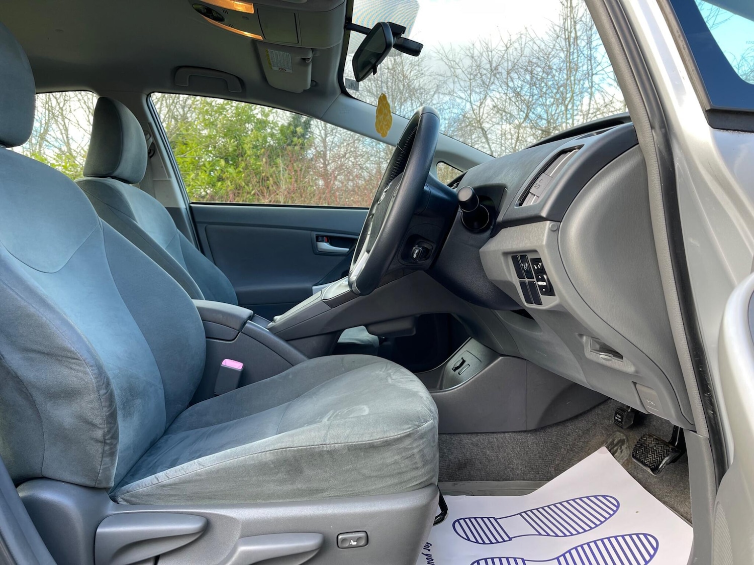 Used Toyota Prius 2011 for sale - 77425061: Photo 16