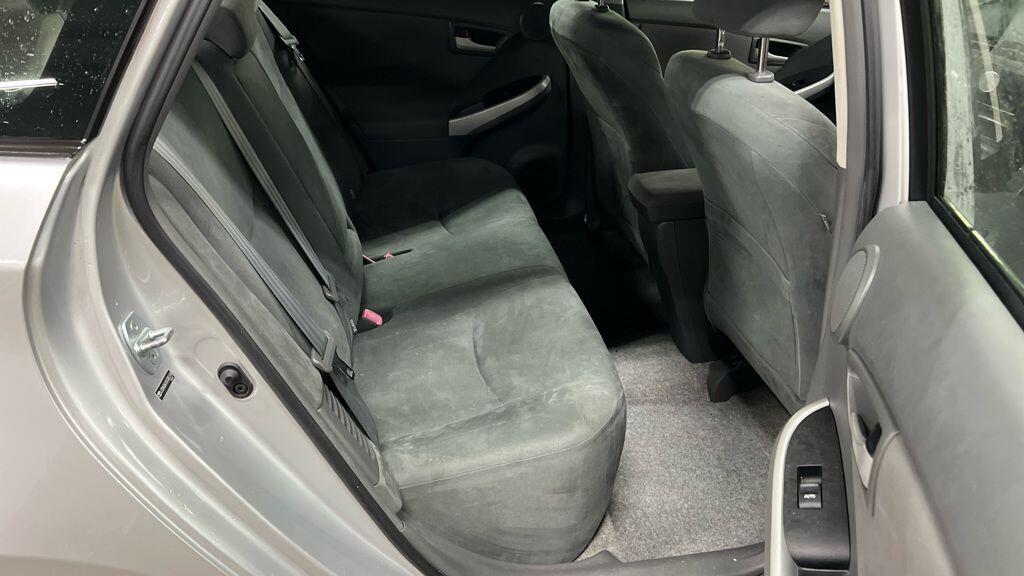 Used Toyota Prius 2011 for sale - 77425061: Photo 7