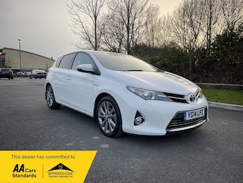 Used Toyota Auris 2014 for sale - 77893100: Photo