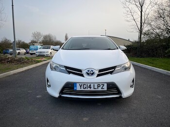 Used Toyota Auris 2014 for sale - 77893100: Photo