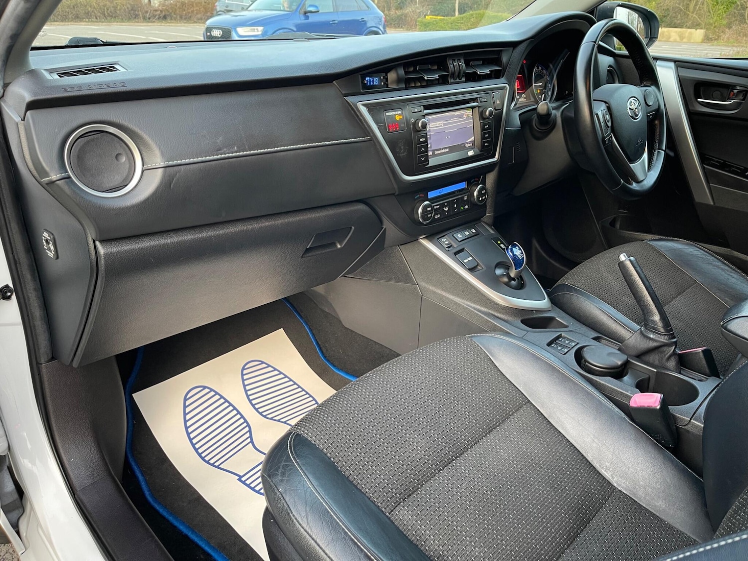 Used Toyota Auris for sale - 77893100: Photo 8