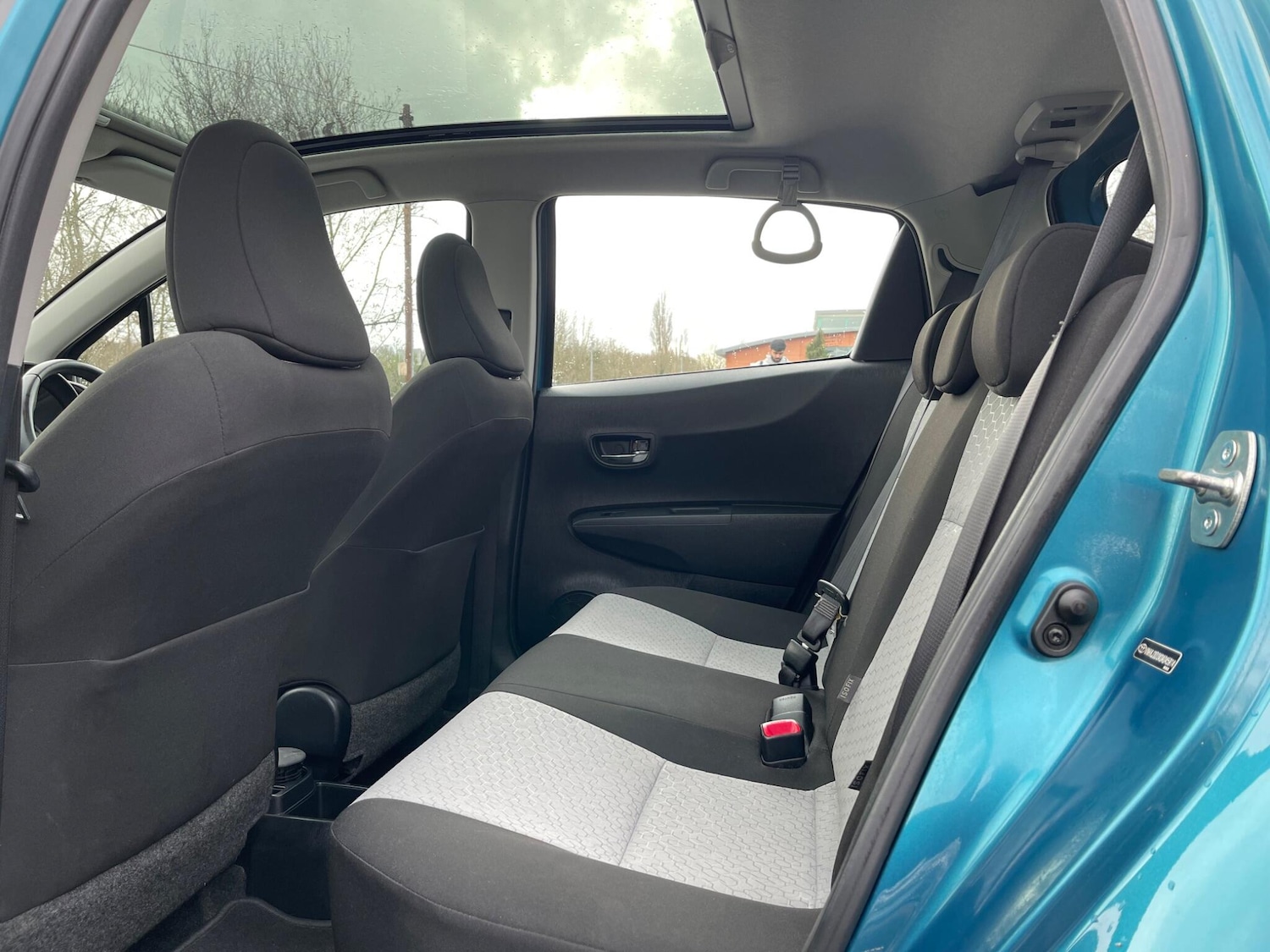 Used Toyota Yaris for sale - 77267447: Photo 15