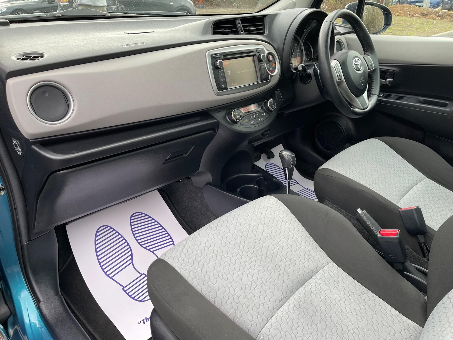 Used Toyota Yaris for sale - 77267447: Photo 8