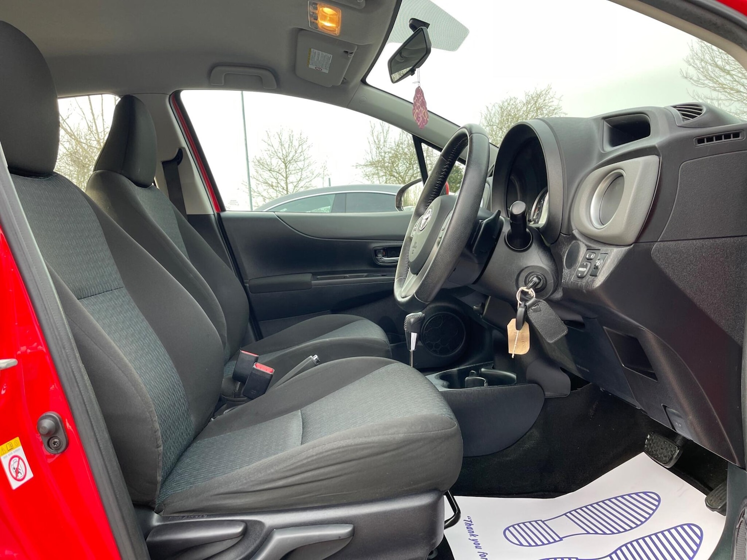 Used Toyota Yaris 2012 for sale - 77321017: Photo 13