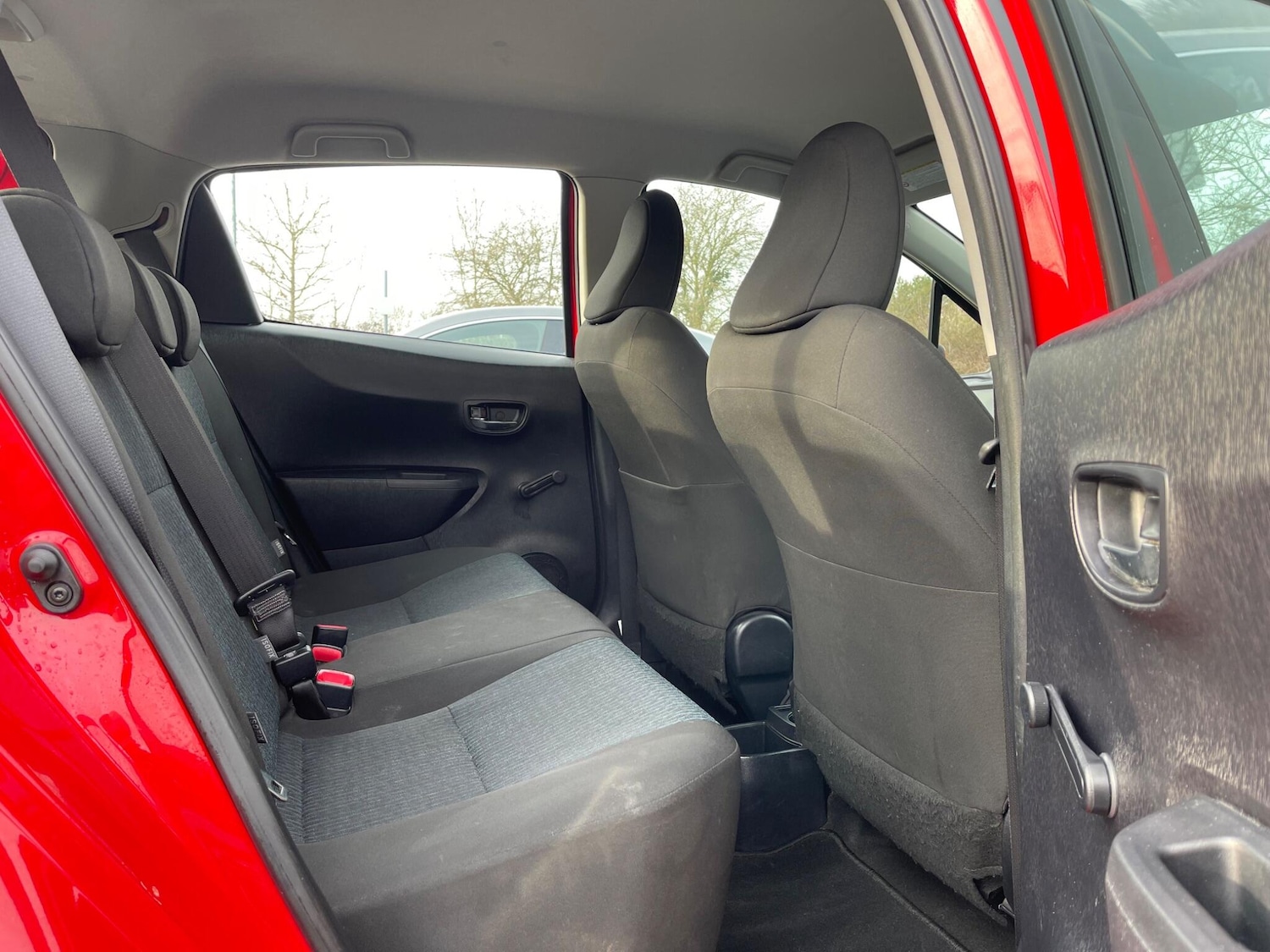 Used Toyota Yaris 2012 for sale - 77321017: Photo 15