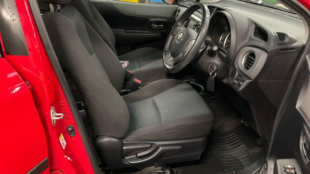 Used Toyota Yaris 2012 for sale - 77321017: Photo 7