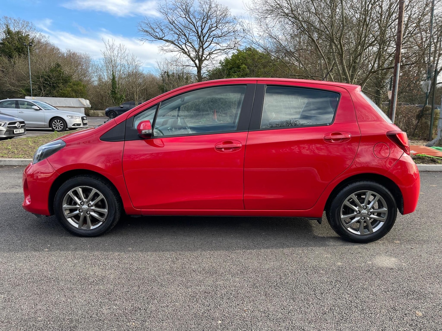Used Toyota Yaris 2014 for sale - 77314748: Photo 17
