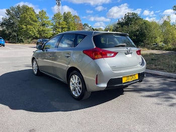 Used Toyota Auris 2014 for sale - 79794066: Photo