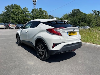 Used Toyota C-HR 2017 for sale - 78999645: Photo