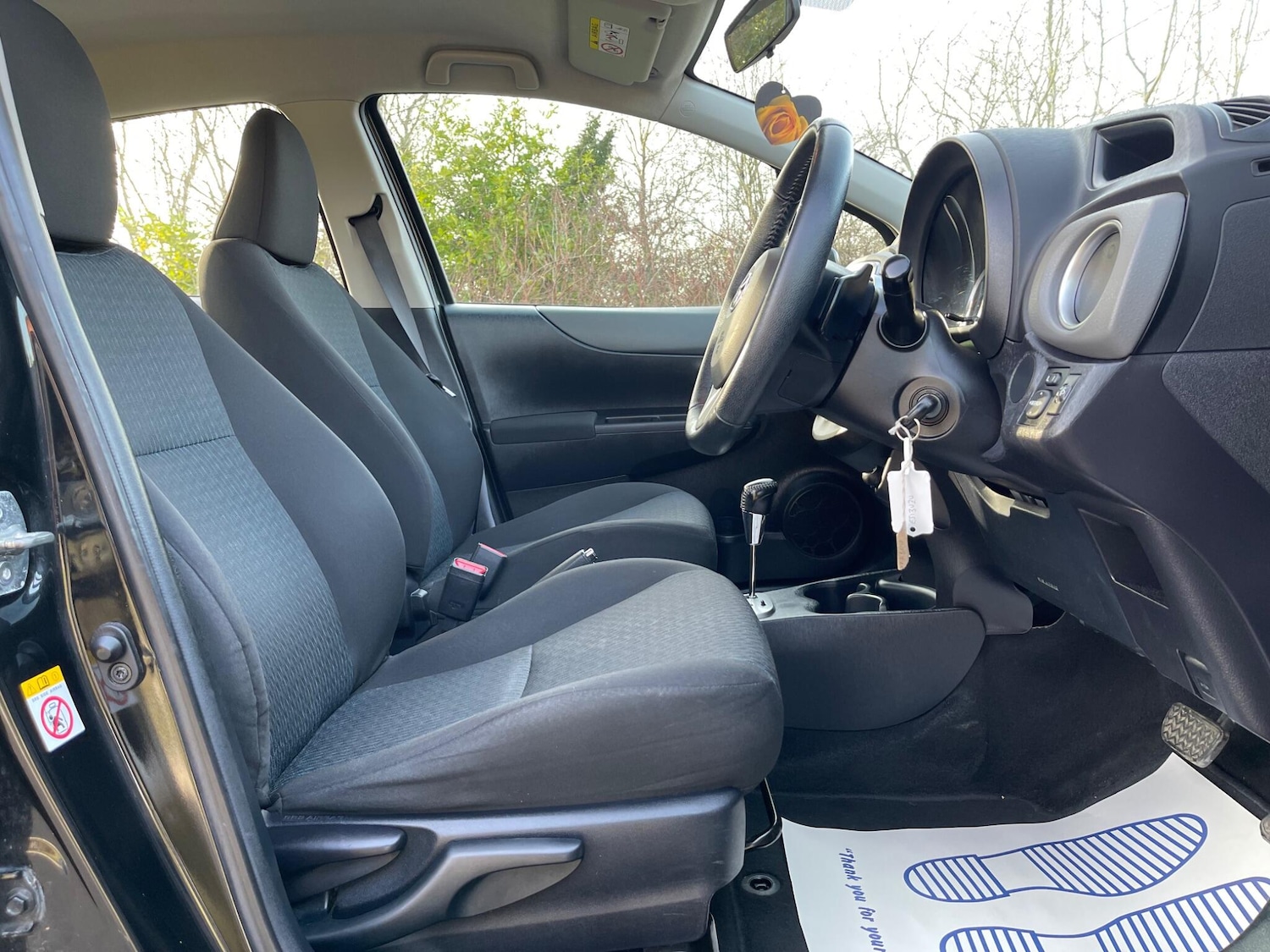 Used Toyota Yaris for sale - 77670389: Photo 13