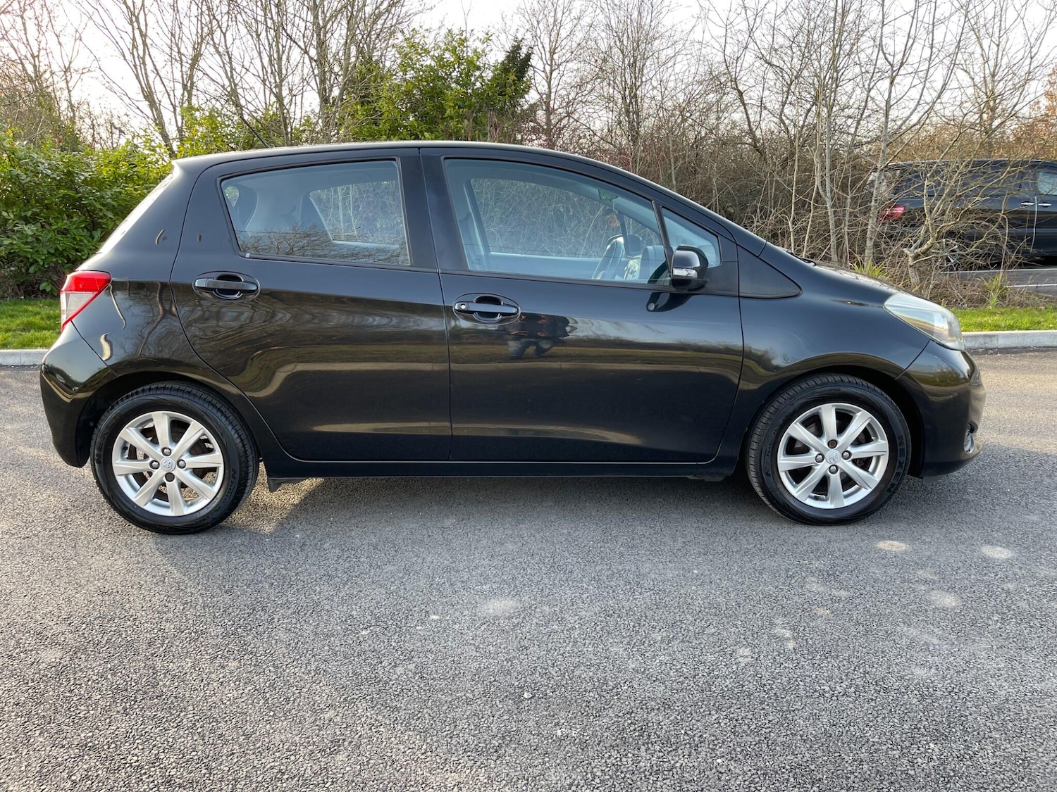 Used Toyota Yaris for sale - 77670389: Photo 18