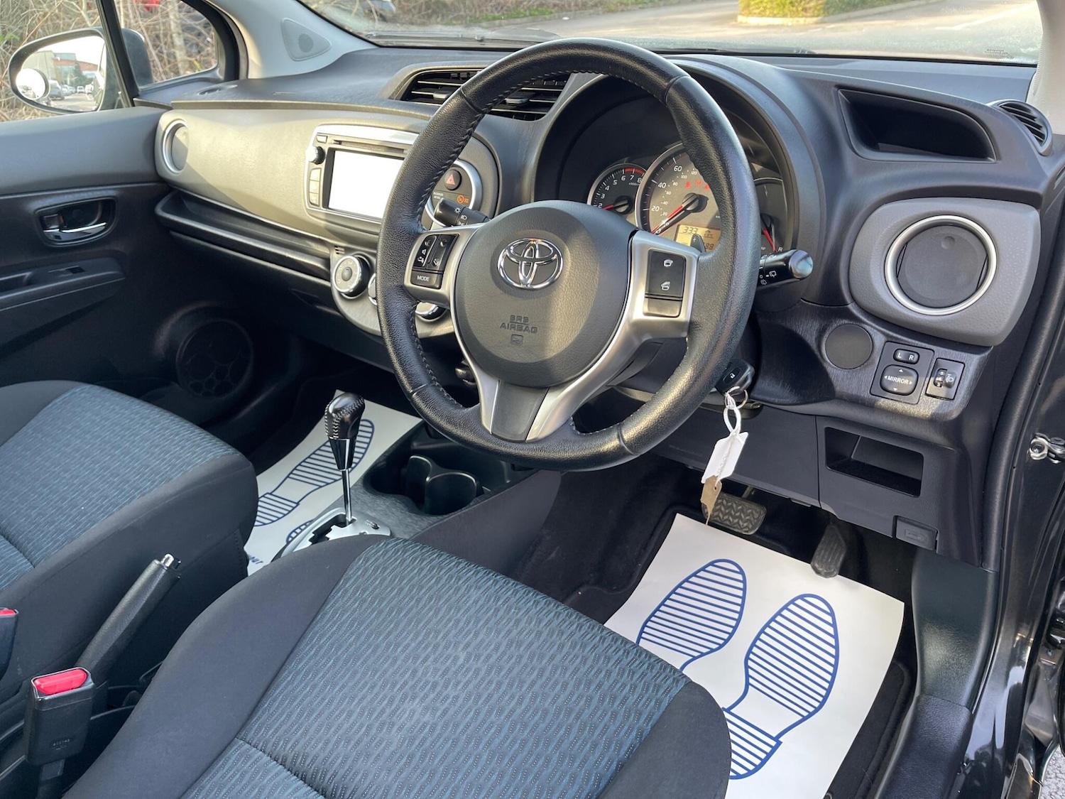 Used Toyota Yaris for sale - 77670389: Photo 7