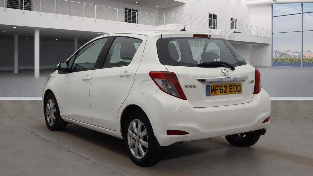 Used Toyota Yaris 2012 for sale - 76499182: Photo 3