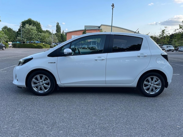 Used Toyota Yaris 2013 for sale - 75402414: Photo 19