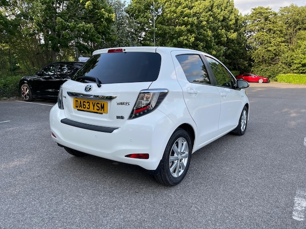 Used Toyota Yaris 2013 for sale - 75402414: Photo 6