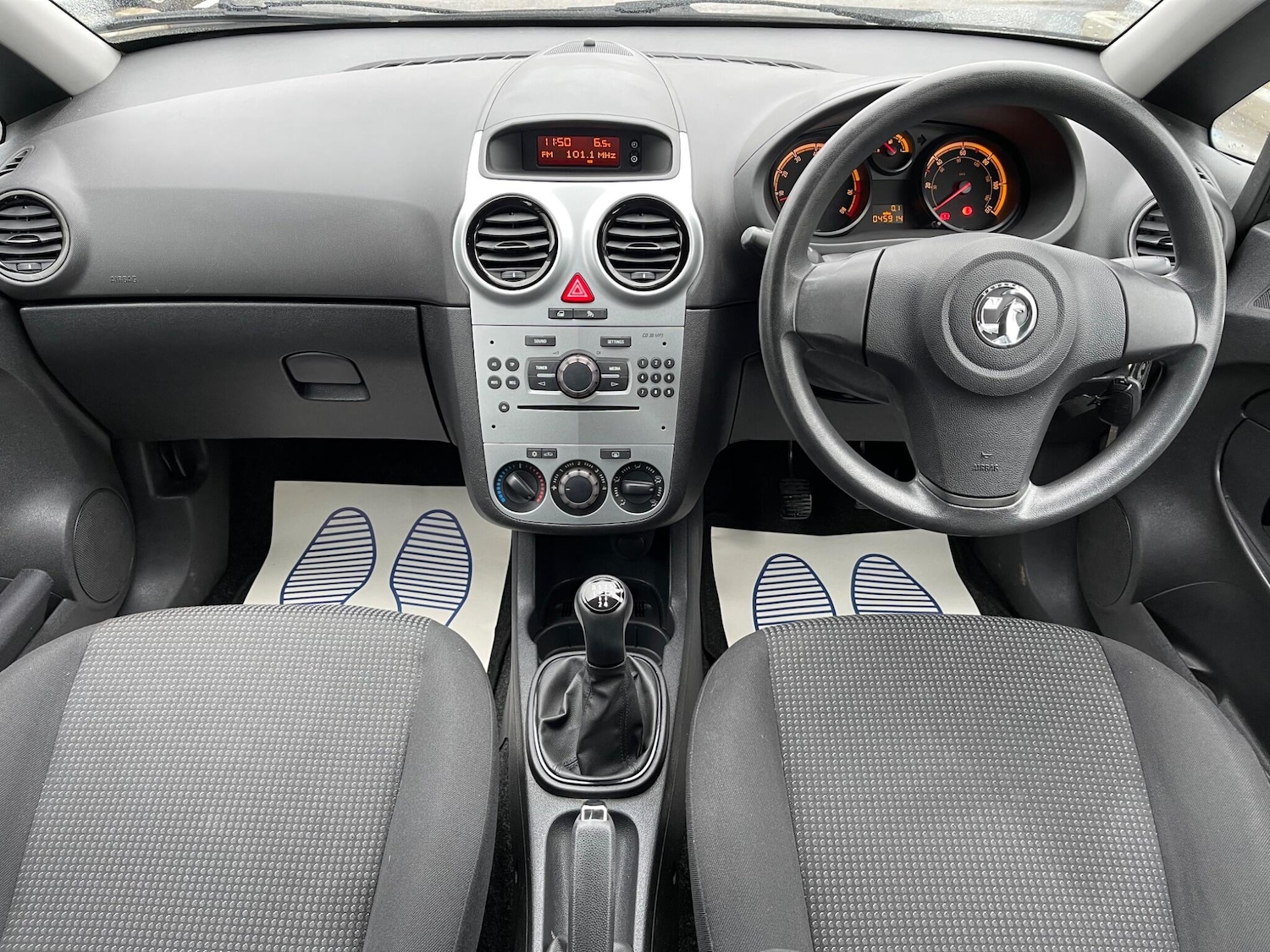 Used Vauxhall Corsa 2013 for sale - 77468011: Photo 9