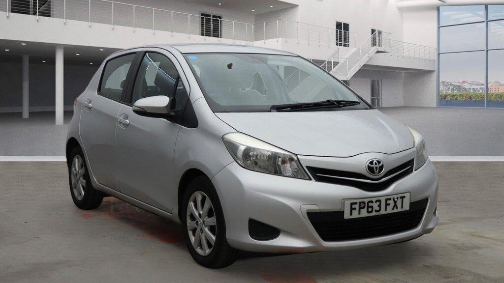 Used Toyota Yaris 2013 for sale - 76499178: Photo 1