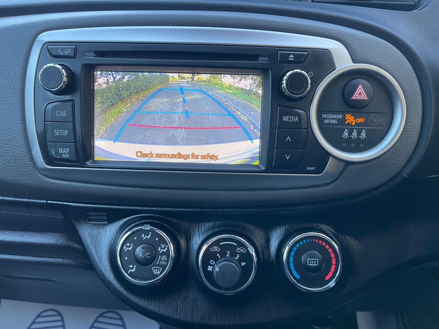 Used Toyota Yaris 2013 for sale - 76499178: Photo 11