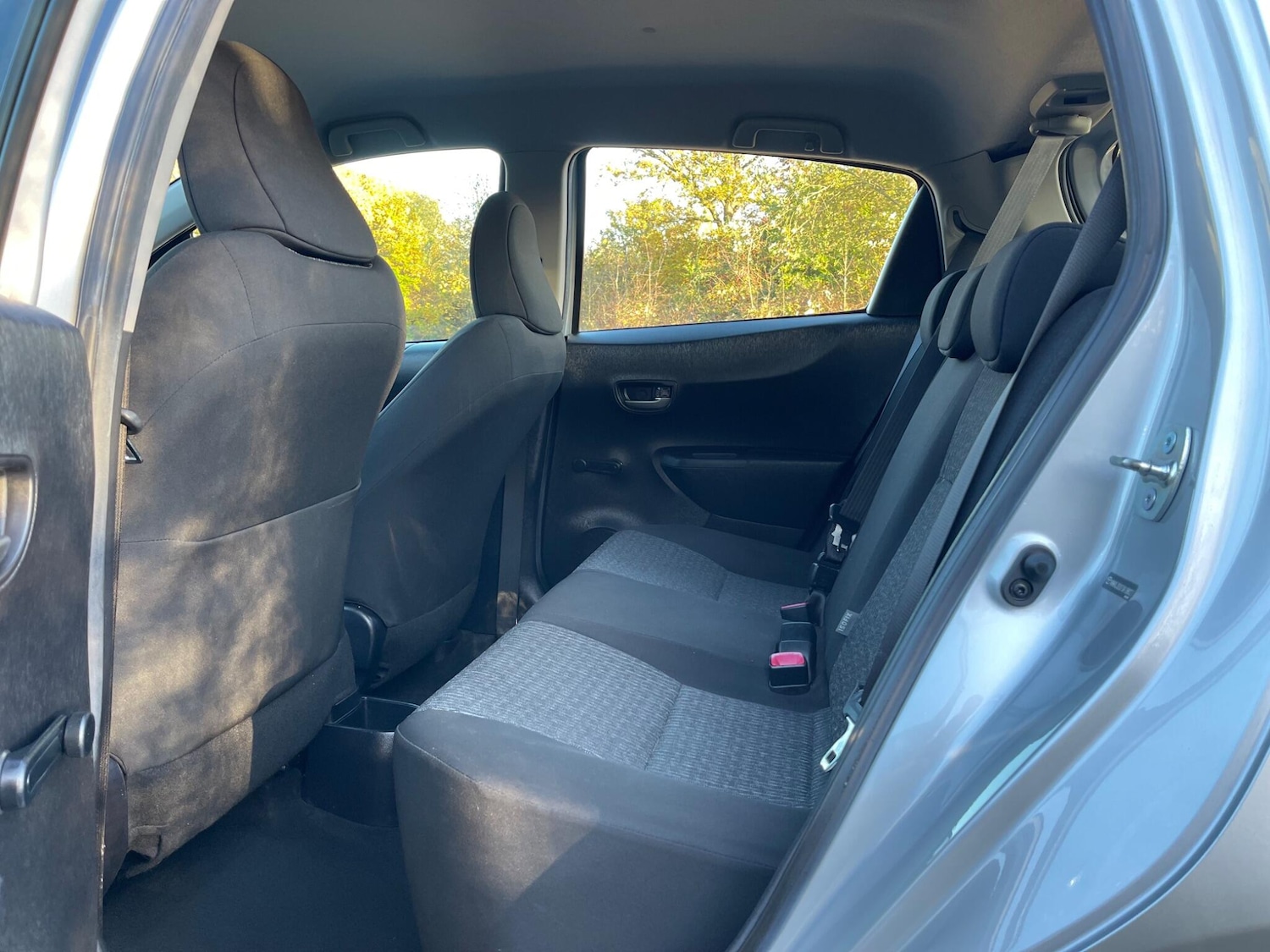 Used Toyota Yaris 2013 for sale - 76499178: Photo 14