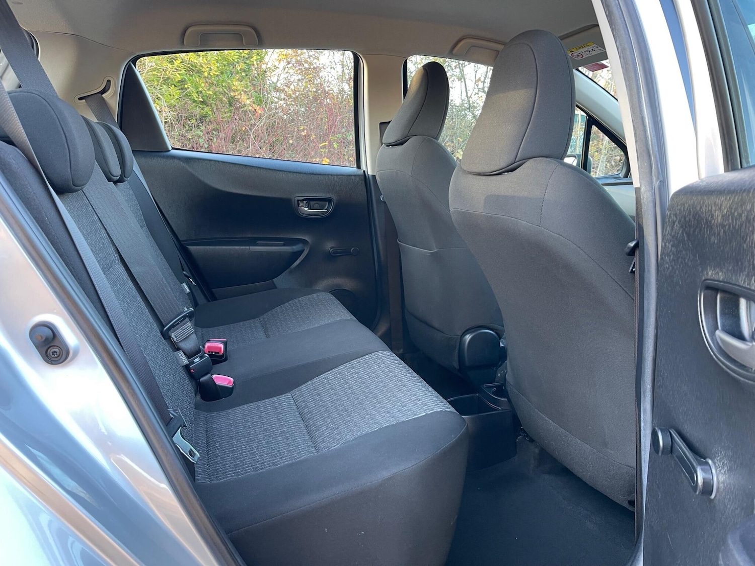 Used Toyota Yaris 2013 for sale - 76499178: Photo 15