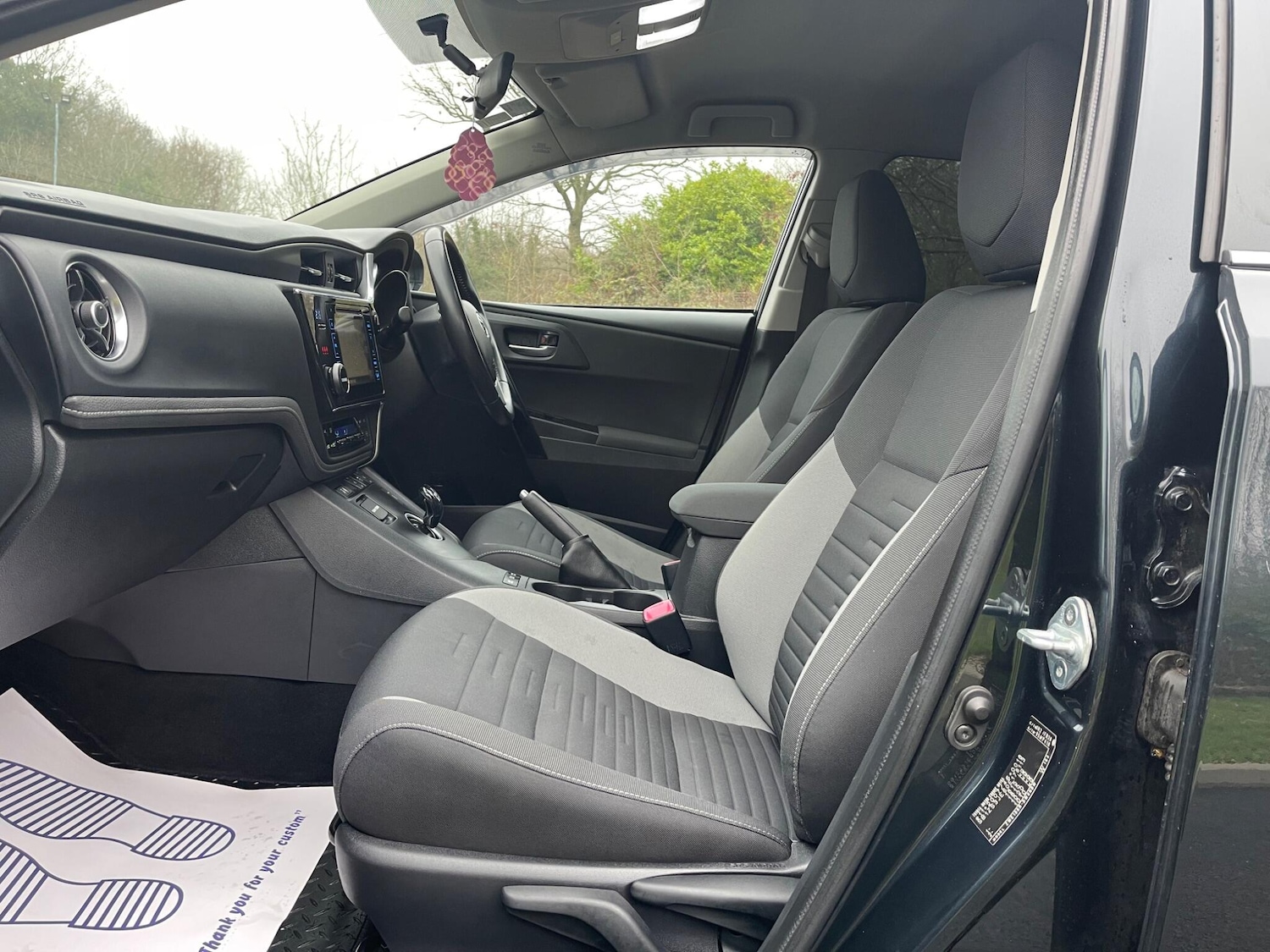 Used Toyota Auris 2015 for sale - 77314935: Photo 12