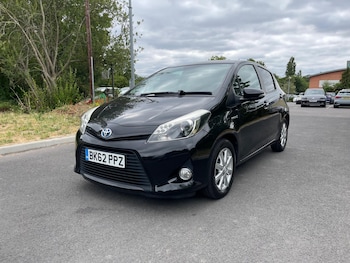 Used Toyota Yaris 2012 for sale - 79268356: Photo