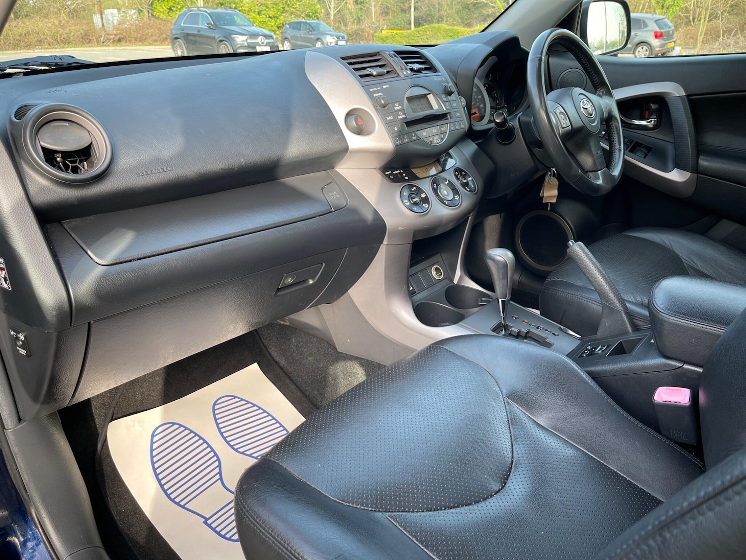 Used Toyota RAV4 for sale - 78007222: Photo 8