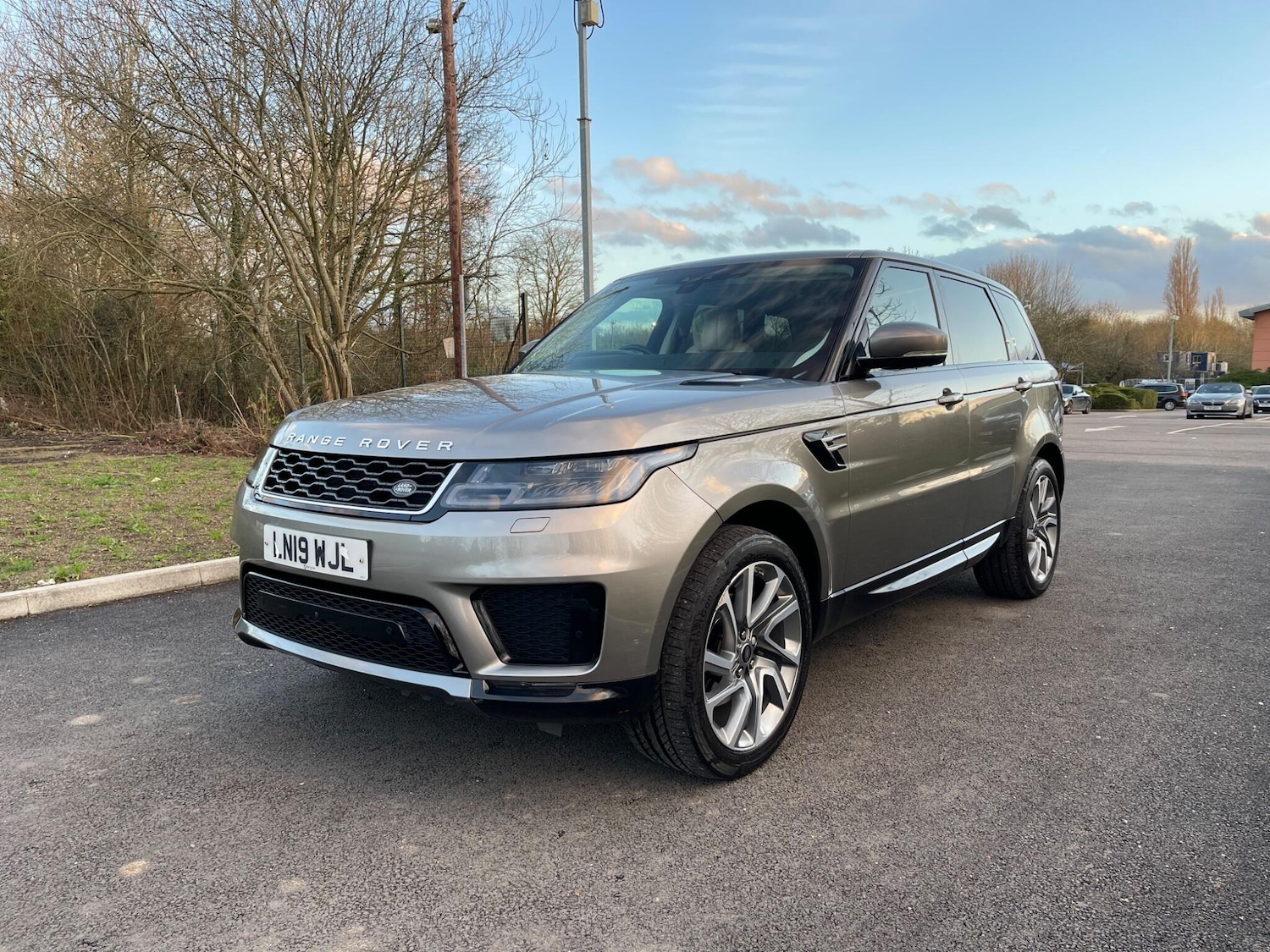 Used Land Rover Range Rover Sport 2019 for sale - 77637795: Photo 3