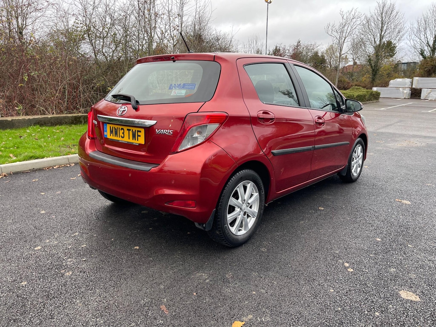 Used Toyota Yaris for sale - 76727493: Photo 6