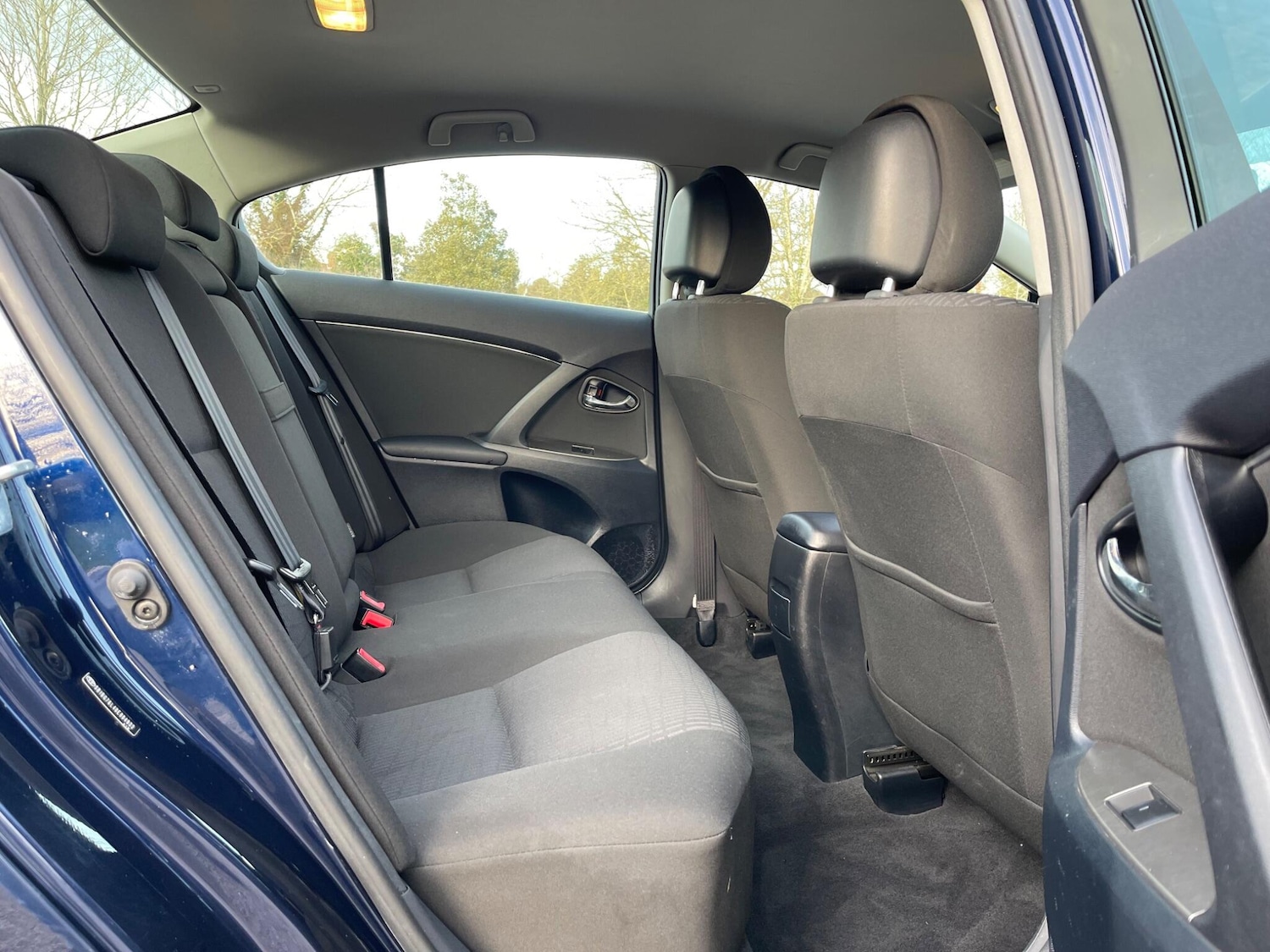 Used Toyota Avensis 2009 for sale - 77537713: Photo 15