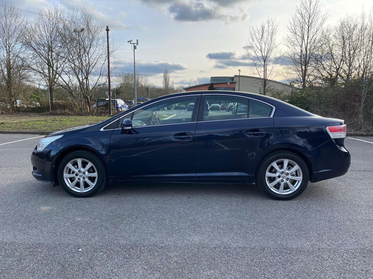 Used Toyota Avensis 2009 for sale - 77537713: Photo 17