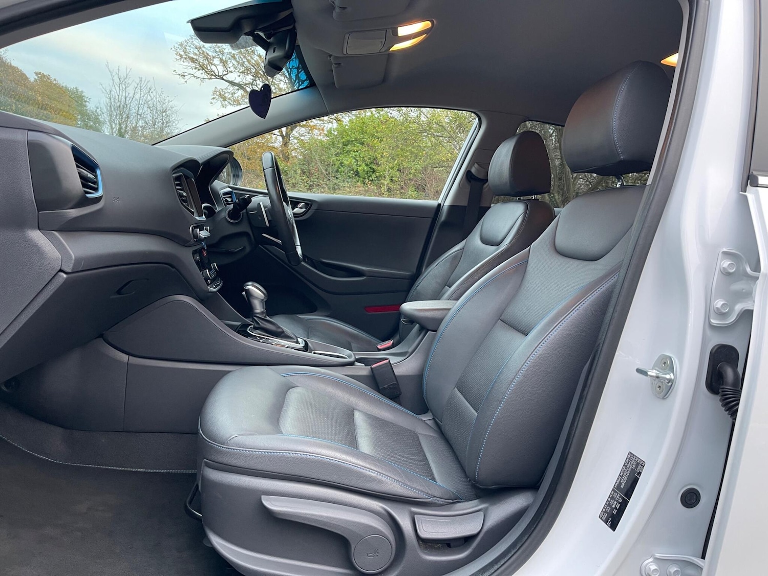 Used Hyundai IONIQ 2018 for sale - 76537776: Photo 16