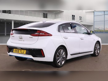Used Hyundai IONIQ 2018 for sale - 76537776: Photo